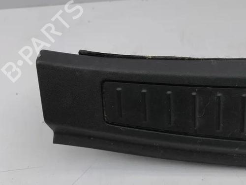 Pynteliste til bagklap TESLA MODEL S (5YJS) 60 | BP28862930C151 