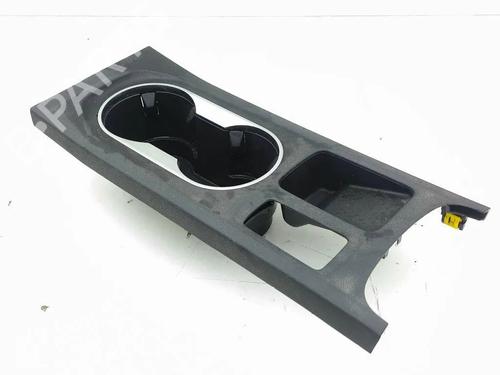 Kopholder/Genstandsholder Kopholder/Genstandsholder RENAULT CAPTUR I (J5_, H5_) 0.9 TCe 90 (90 hp) 36198612 36198612