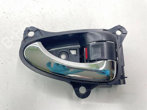 Used Front right interior door handle Front right interior door handle 36177451 36177451