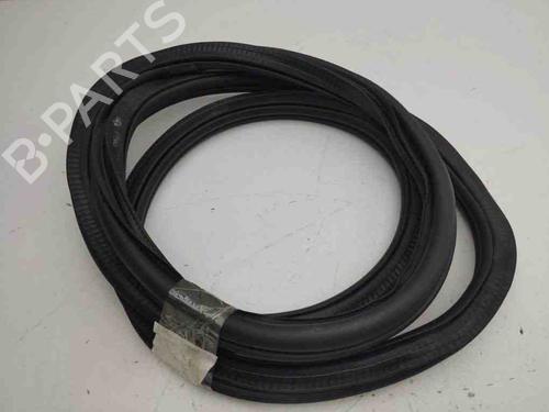 Used Rubber door seal AUDI A1 Sportback (8XA, 8XF) 1.0 TFSI (95 hp) 28900889