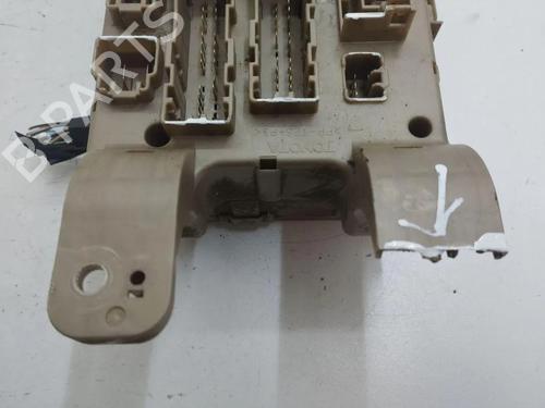 Fuse box TOYOTA COROLLA (_E12_) 1.4 D (NDE120_, NDE120R) | BP33881097E1 - Image 9