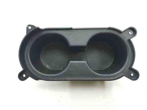 Używane Uchwyt na kubki / Przedmioty CITROËN C-CROSSER (VU_, VV_) 2.2 HDi (156 hp) 28870486