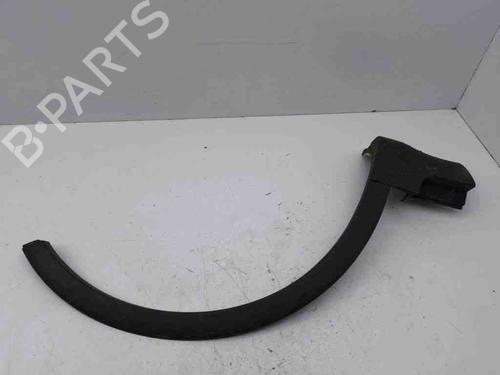 Used Front right wheel arch trim FORD KUGA I 2.0 TDCi (136 hp) 28888111