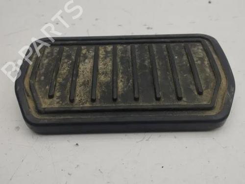 Used Break pedal TESLA MODEL S (5YJS) 60 (306 hp) 28862849