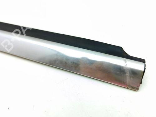 Door moulding trim MERCEDES-BENZ E-CLASS (W212) E 350 BlueTEC (212.024) | BP29008215C150 