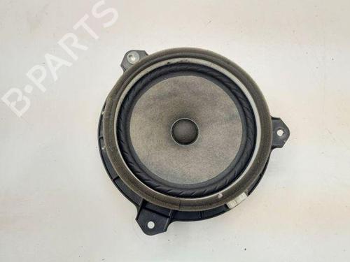 Used Speaker TOYOTA YARIS (_P1_) 1.4 D-4D (NLP10_, NLP10R) (75 hp) 28870795