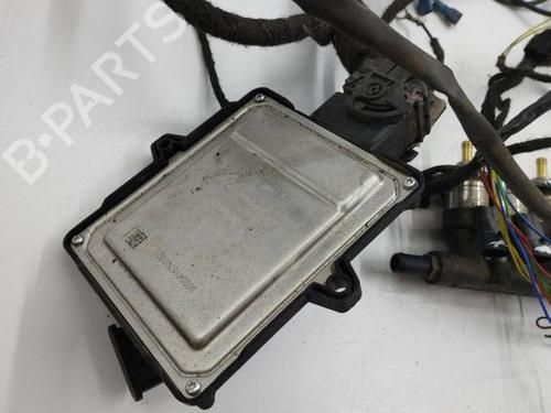 Module électronique TOYOTA PRIUS Saloon (_W1_) 1.5 Hybrid (NHW1_) | BP28852565M83 