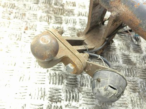 Tow ball/Mechanism MERCEDES-BENZ E-CLASS (W211) E 220 CDI (211.006) | BP28871528C141 