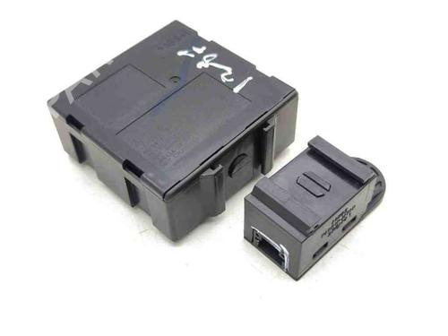 Module électronique NISSAN NAVARA (D22) 3.0 TD 4x4 (150 hp) 28884016