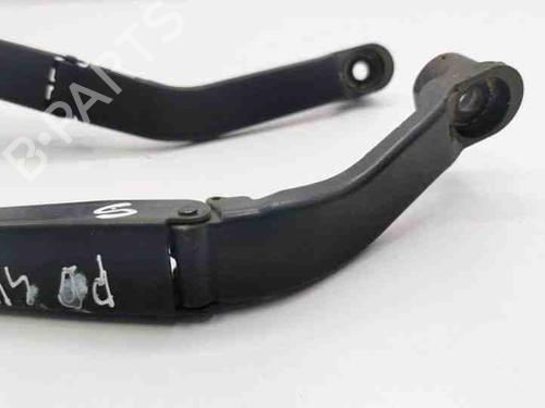 Front windshield wiper arm MITSUBISHI OUTLANDER II (CW_W) 2.2 DI-D 4WD | BP28847629C143