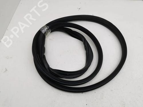 Gummiliste HONDA HR-V (RU) 1.5 (RU1) | BP36313832C142 - Image 4