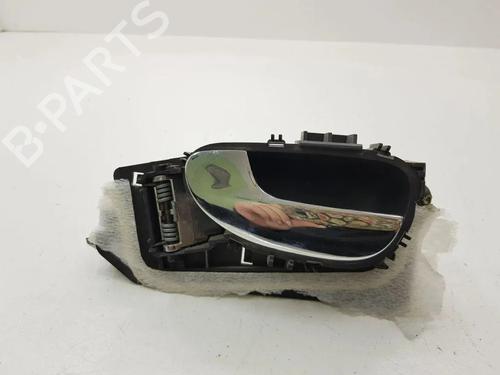 Used Front left interior door handle Front left interior door handle 33880235 33880235