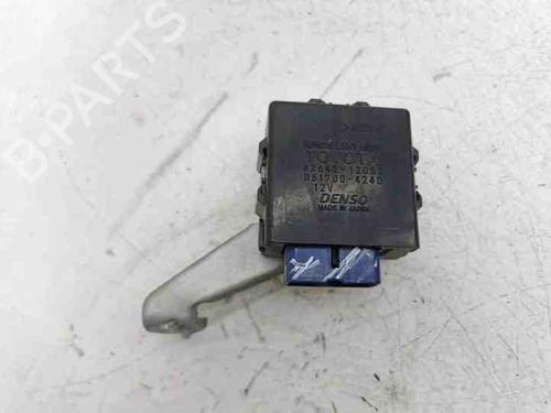 Used Electronic sensor TOYOTA YARIS (_P1_) 1.4 D-4D (NLP10_, NLP10R) (75 hp) 28844089