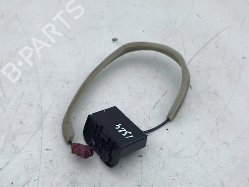 Antenne/Base RENAULT CAPTUR II (HF_) TCe 100 (HFMT) | BP38279601C140 - Image 2