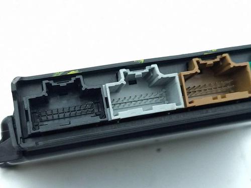 Electronic module TESLA MODEL S (5YJS) 70D AWD | BP37685387M83 - Image 6