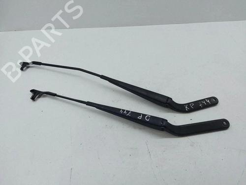 Used Front windshield wiper arm Front windshield wiper arm BMW X5 (E70) xDrive 30 d (235 hp) 40232607 40232607