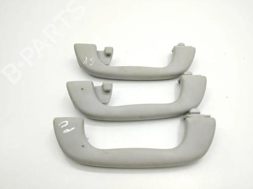 Used Interior roof handle Interior roof handle 33636599 33636599