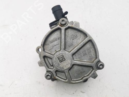 Used Vacuum pump NISSAN QASHQAI II (J11, J11_) 1.3 DIG-T (140 hp) 28897155