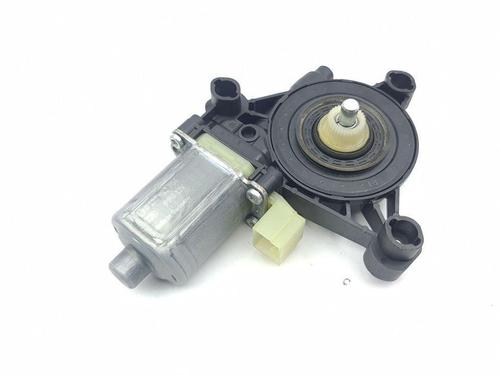 Used Left front window motor AUDI A1 Sportback (8XA, 8XF) 1.0 TFSI (95 hp) 28881202