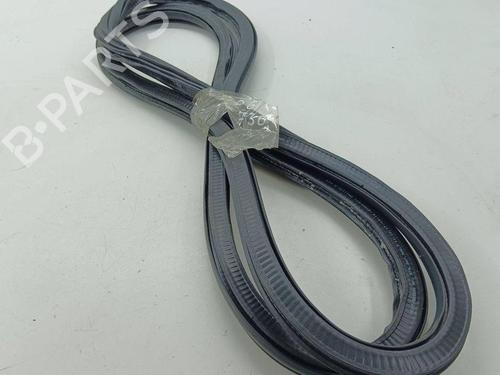 Used Rubber door seal SEAT ATECA (KH7, KHP) 1.5 TSI (150 hp) 28897552