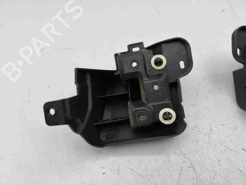 Rear bumper bracket RENAULT CLIO V (B7_) 1.3 TCe 130 (B7MF) | BP28856488C159