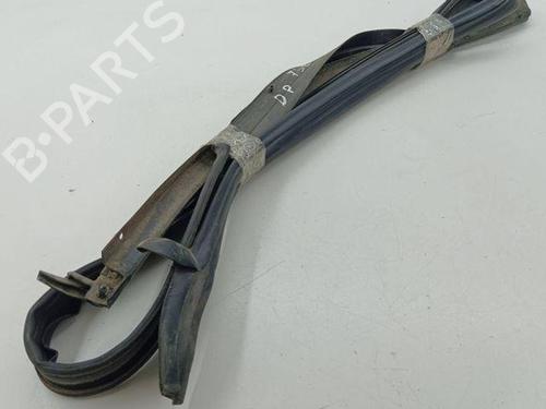 Rubber door seal SAAB 9-7X 4.2 AWD | BP28858185C142 