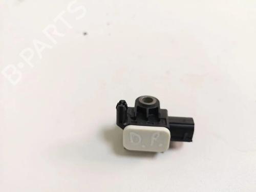 Used Electronic sensor Electronic sensor 33864930 33864930