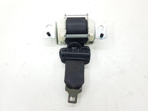 Used Rear center seatbelt CHRYSLER VOYAGER IV (RG, RS) 2.8 CRD (150 hp) 28890583