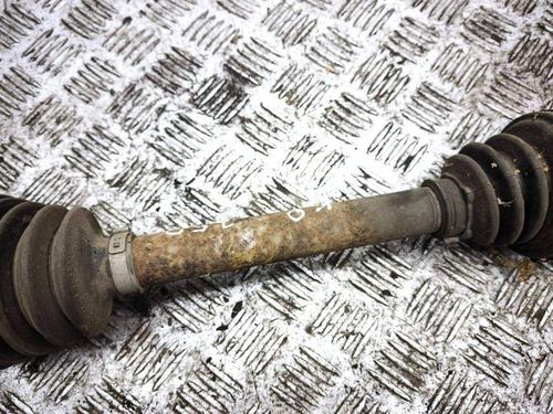 Left front driveshaft VOLVO V60 I (155) 1.6 DRIVe | BP28890370M38 