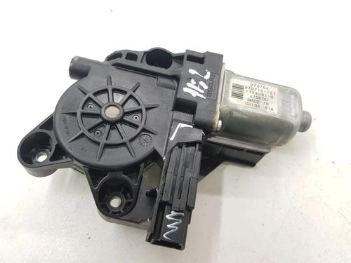 Used Right rear window motor VOLVO V70 II (285) D5 (185 hp) 28903437