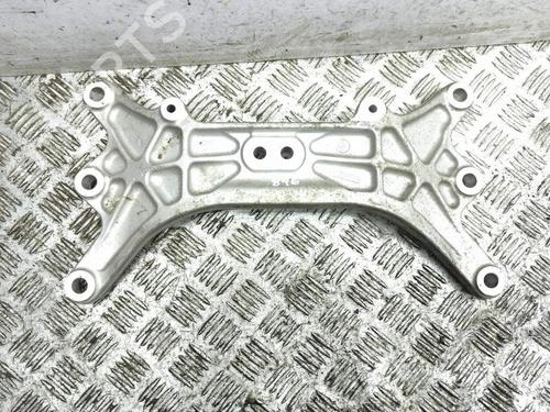 Used Gearbox mount Gearbox mount MASERATI GHIBLI III (M157) 3.0 D (275 hp) 40207740 40207740