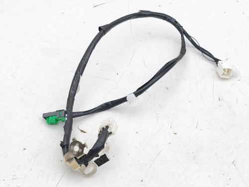 Used Antenna/Base Antenna/Base TOYOTA bZ4X (_EAM1_) EV (XEAM10) (204 hp) 40056590 40056590