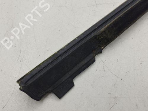 Door moulding trim FORD KUGA I 2.0 TDCi 4x4 | BP28893370C150 