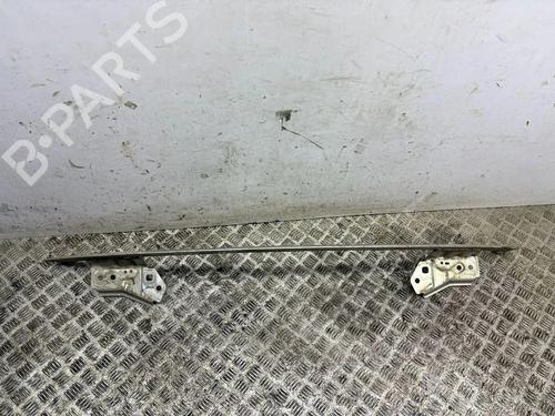 Used Front bumper reinforcement TESLA MODEL 3 (5YJ3) EV (238 hp) 31360148