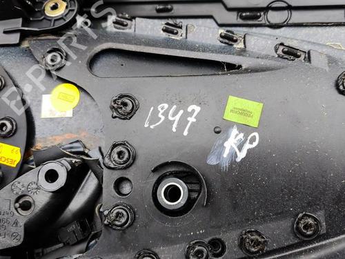 Forreste venstre beklædning PORSCHE 911 (996) 3.4 Carrera | BP30731285C58