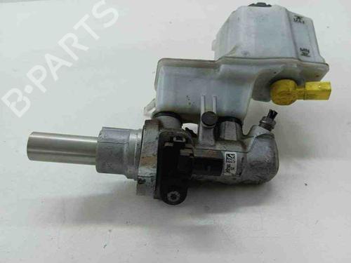 Used Brake master cylinder SEAT ATECA (KH7, KHP) 1.5 TSI (150 hp) 28897556