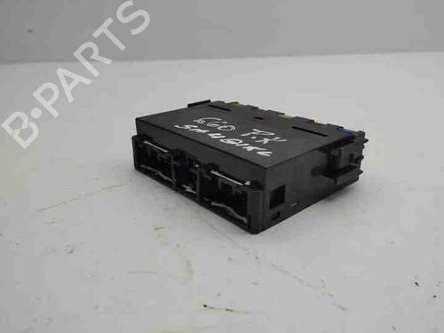 Used Fuse box LEXUS GS (_L1_) 450h (GWL10_, GWL10R) (345 hp) 28853649