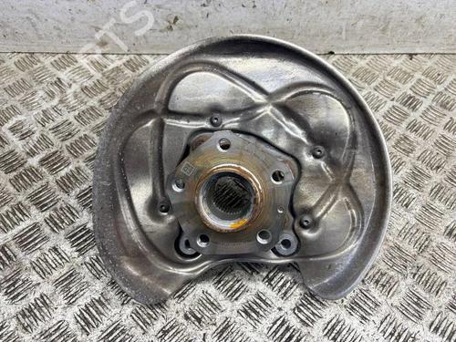 Used Right rear steering knuckle Right rear steering knuckle 36079996 36079996