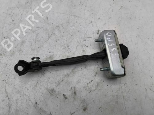 Used Hinge/Door check strap LEXUS IS II (_E2_) 220d (ALE20) (177 hp) 32666086