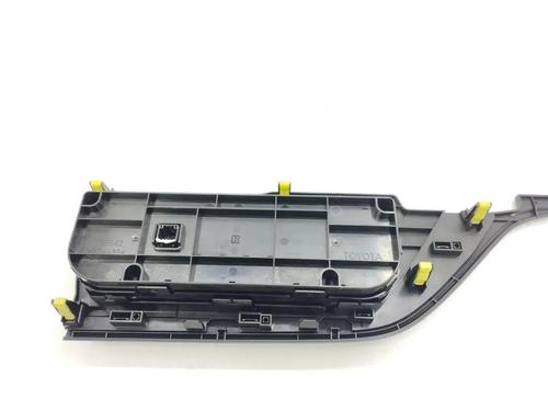Electronic module TOYOTA AURIS (_E18_) 1.4 D-4D (NDE180_, NDE180R) | BP36328747M83 - Image 4