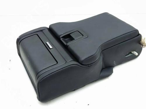 Used Armrest / Center console Armrest / Center console 36332357 36332357