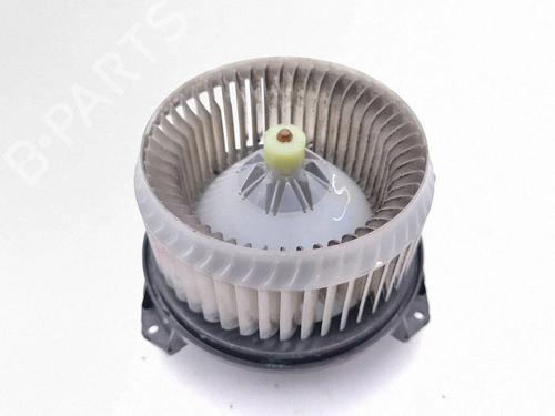Used Heater blower motor Heater blower motor TOYOTA AURIS Estate (_E18_) 1.4 D-4D (NDE180_) (90 hp) 40231067 40231067