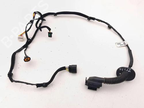 Used Wiring harness Wiring harness 32674847 32674847