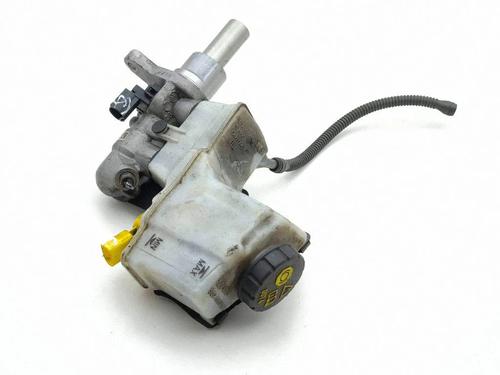 Brake master cylinder SEAT ATECA (KH7, KHP) 1.6 TDI | BP40193156M77 - Image 3