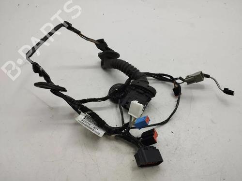 Used Wiring harness Wiring harness 33664839 33664839