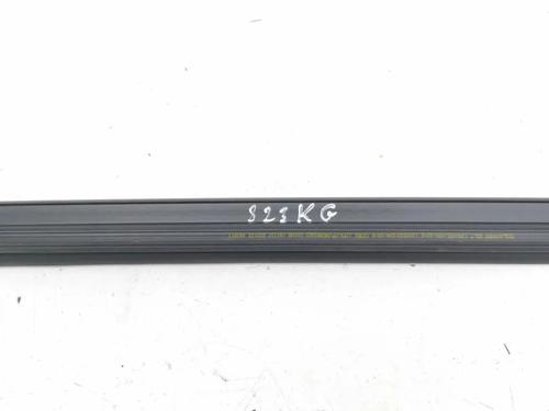 Gummiliste TESLA MODEL 3 (5YJ3) EV | BP36328770C142 - Image 4