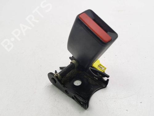 Used Seat buckle VOLVO V60 I (155) D3 / D4 (163 hp) 28889407