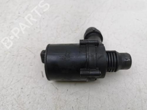 Auxiliary water pump BMW 5 Touring (E61) 530 i | BP33909619M111 - Image 2