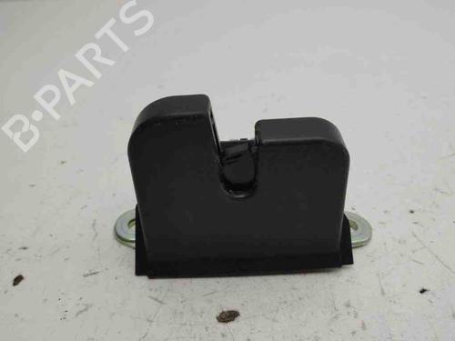 Used Tailgate lock AUDI A1 Sportback (8XA, 8XF) 1.0 TFSI (95 hp) 28901470