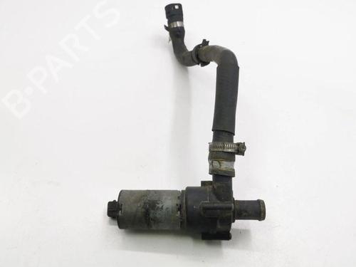 Bomba de água auxiliar MASERATI QUATTROPORTE V 4.2 (400 hp) 28903842